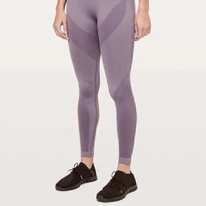 •Lululemon Athletica• 